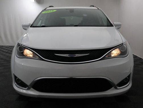 2018 Chrysler Pacifica Touring-L Plus