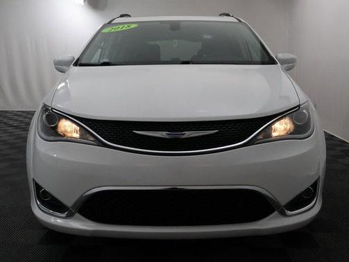 2018 Chrysler Pacifica Touring-L Plus