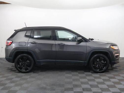 Granite Crystal 2018 Jeep Compass Latitude
