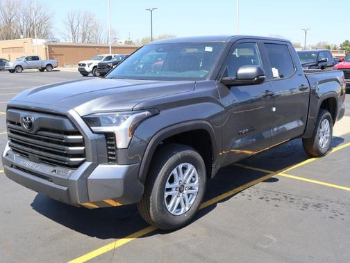 Magnetic Gray Metallic 2026 Toyota Tundra SR5
