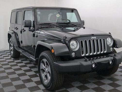 2017 Jeep Wrangler Unlimited Sahara