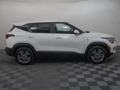 2023 Kia Seltos LX