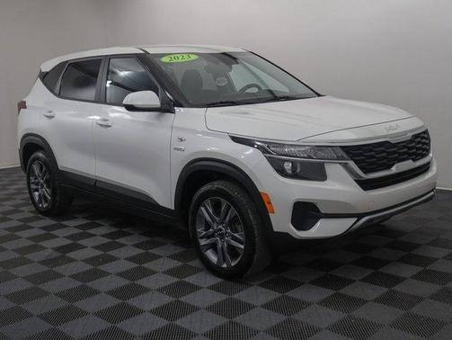 2023 Kia Seltos LX