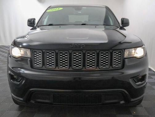 2018 Jeep Grand Cherokee Laredo