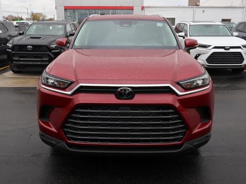 Ruby Flare Pearl 2026 Toyota Grand Highlander Hybrid XLE