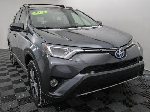 2016 Toyota RAV4 Hybrid XLE