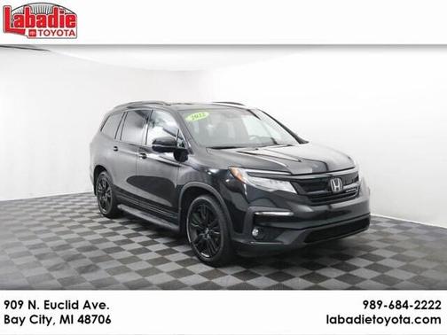 Crystal Black Pearl 2022 Honda Pilot Elite