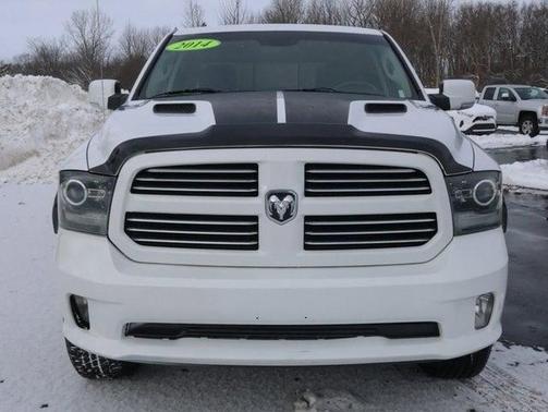2014 RAM 1500 Sport