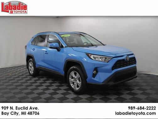 2021 Toyota RAV4 XLE