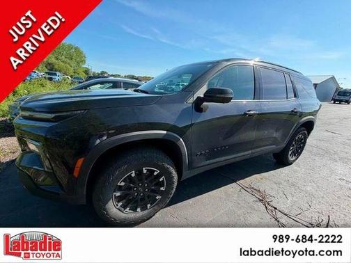 Mosaic Black 2024 Chevrolet Traverse Z71