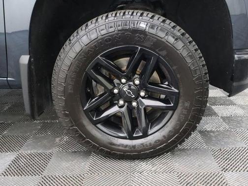 Shadow Gray Metallic 2022 Chevrolet Silverado 1500 Limited LT Trail Boss