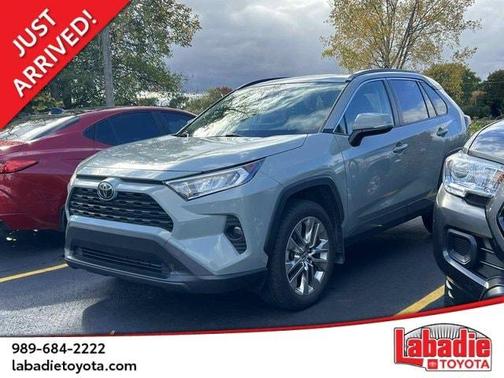 2019 Toyota RAV4 XLE Premium