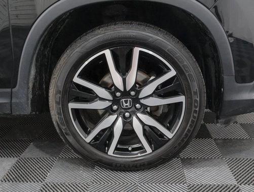 2021 Honda Pilot Touring 7-Passenger