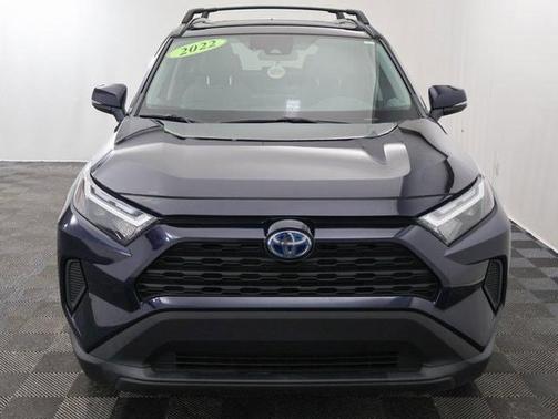 2022 Toyota RAV4 Hybrid XLE