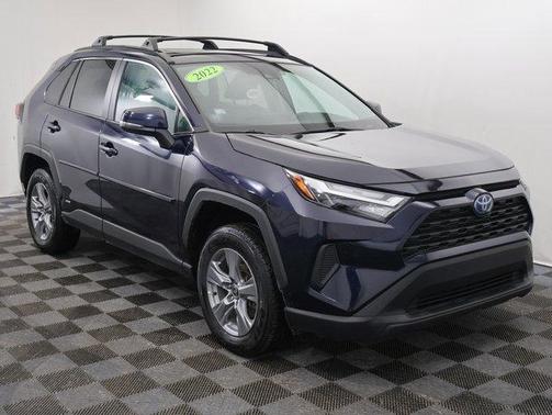 2022 Toyota RAV4 Hybrid XLE