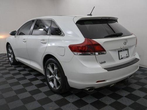 2014 Toyota Venza LE