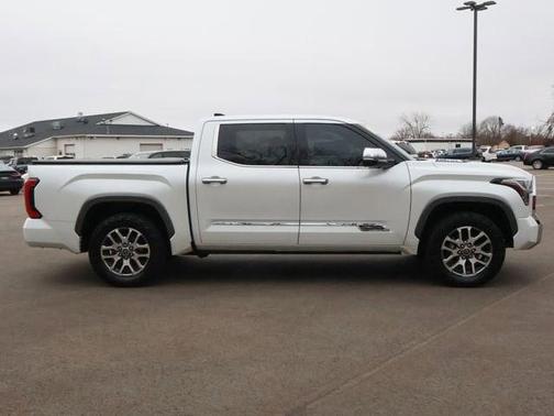 2023 Toyota Tundra Hybrid 1794 Edition