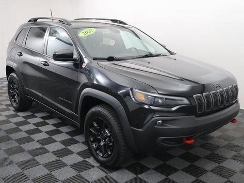 Diamond Black 2022 Jeep Cherokee Trailhawk