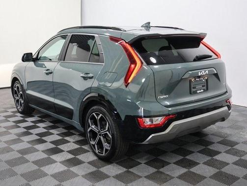 2023 Kia Niro EX Touring