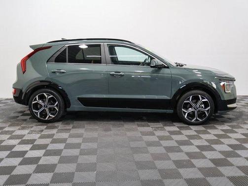2023 Kia Niro EX Touring