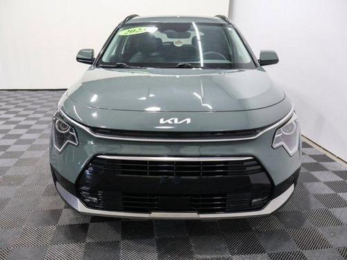 2023 Kia Niro EX Touring