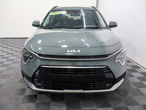 2023 Kia Niro EX Touring