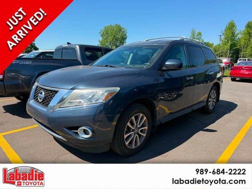 Arctic Blue Metallic 2014 Nissan Pathfinder SV