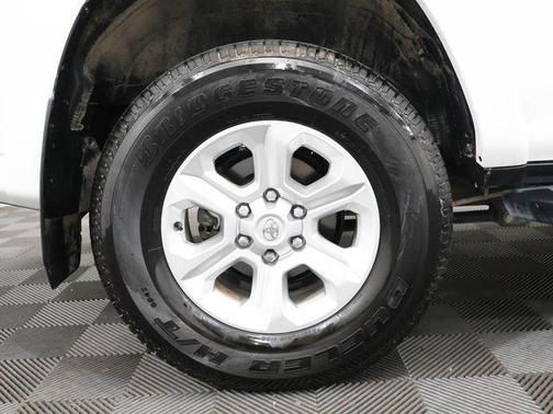 Ice 2024 Toyota 4Runner SR5 Premium