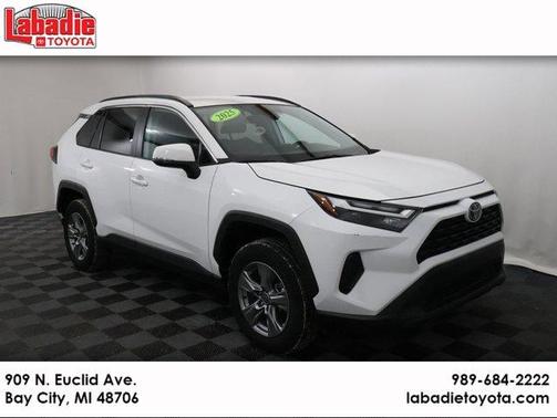 2025 Toyota RAV4 XLE