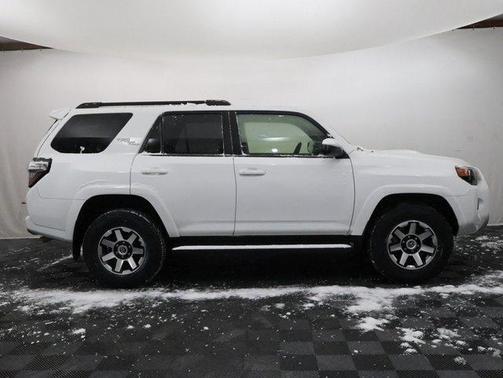 2024 Toyota 4Runner TRD Off Road