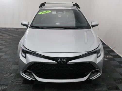 2025 Toyota Corolla Hatchback XSE