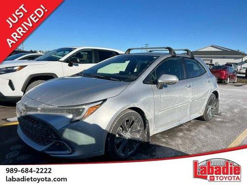 2025 Toyota Corolla Hatchback XSE