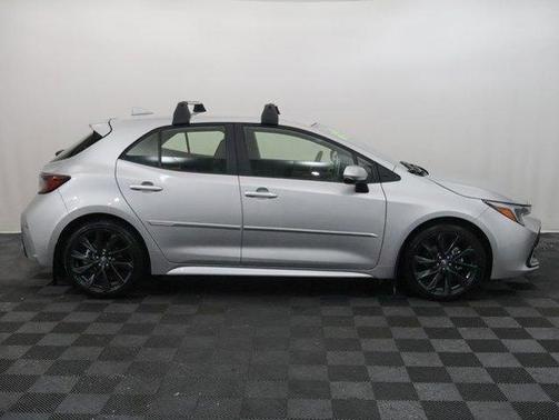 2025 Toyota Corolla Hatchback XSE