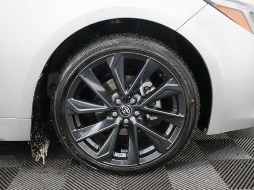 2025 Toyota Corolla Hatchback XSE