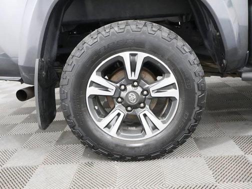 Magnetic Gray Metallic 2019 Toyota Tacoma TRD Sport