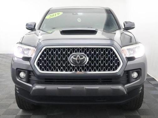 Magnetic Gray Metallic 2019 Toyota Tacoma TRD Sport