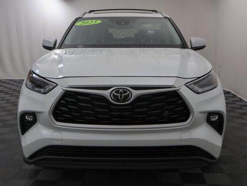 2023 Toyota Highlander 