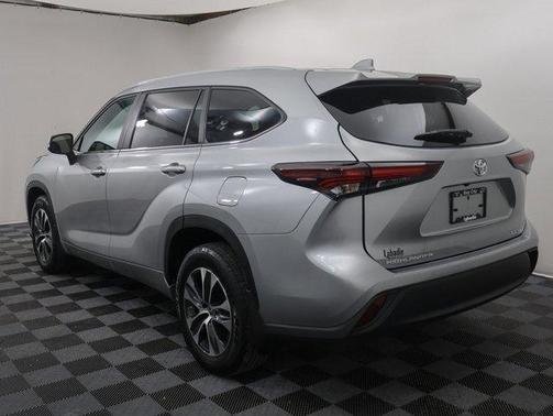 2024 Toyota Highlander
