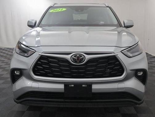 2024 Toyota Highlander