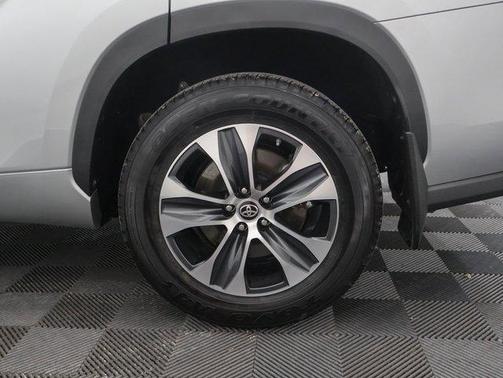 2024 Toyota Highlander
