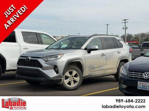 2020 Toyota RAV4 XLE