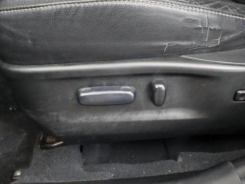 2014 Toyota Venza LE