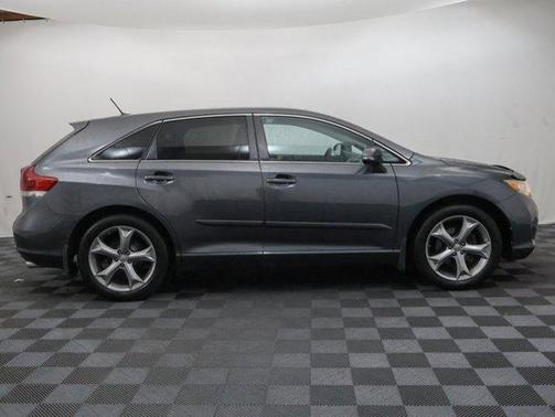 2014 Toyota Venza LE