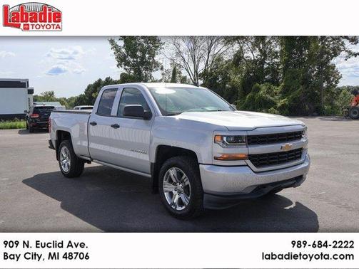 2018 Chevrolet Silverado 1500 Custom