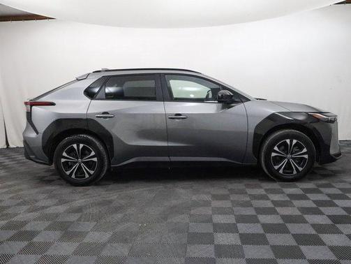 2024 Toyota bZ4X 