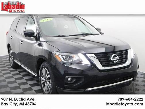 Magnetic Black 2018 Nissan Pathfinder SL