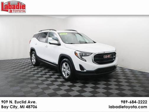Summit White 2021 GMC Terrain SLE