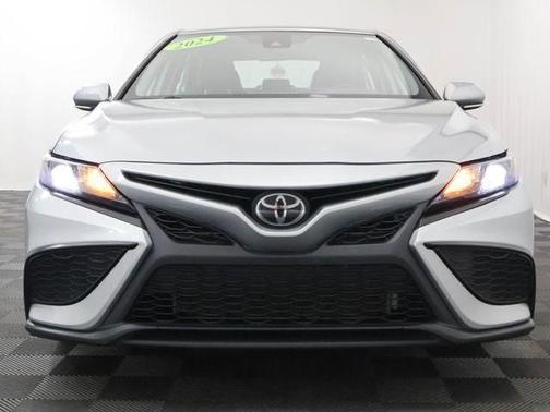 Celestial Silver 2024 Toyota Camry SE