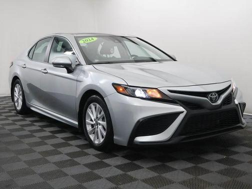 Celestial Silver 2024 Toyota Camry SE