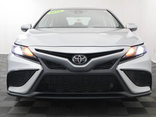 Celestial Silver 2024 Toyota Camry SE